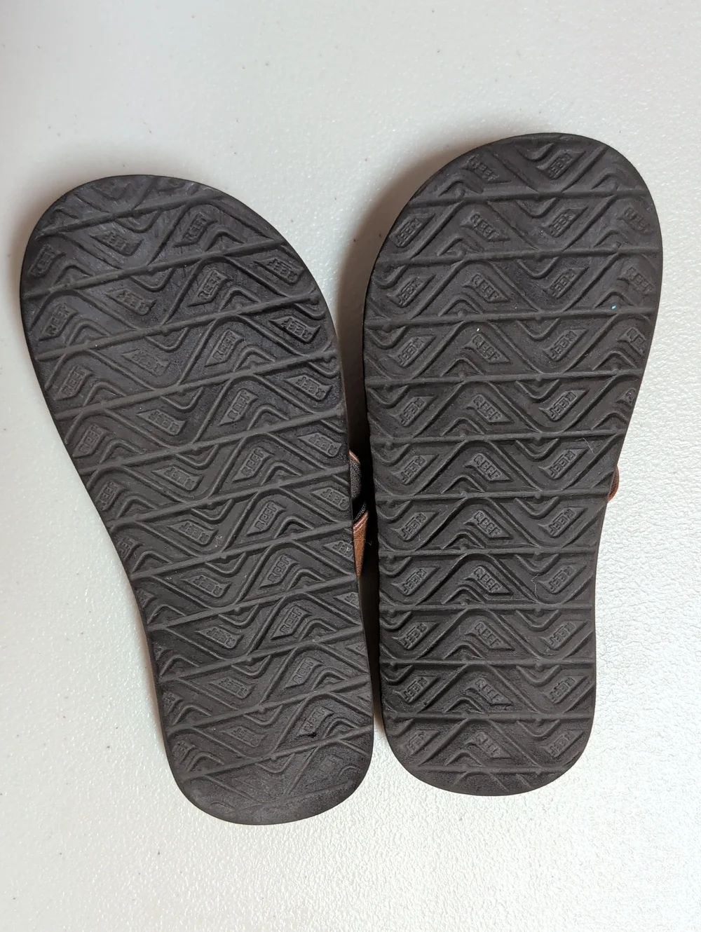 Reef, Brown Leather Flip Flops. Size 11 / 12